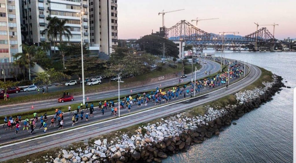 Maratona Internacional de Floripa reuniu 8 mil corredores